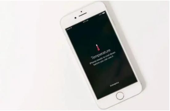 乌鲁木齐苹果手机维修分享iPhone 手机发热如何快速降温 