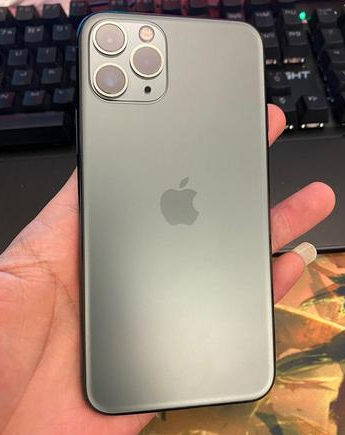 乌鲁木齐苹果维修点分享iPhone 11 Pro黑屏小众故障解析 